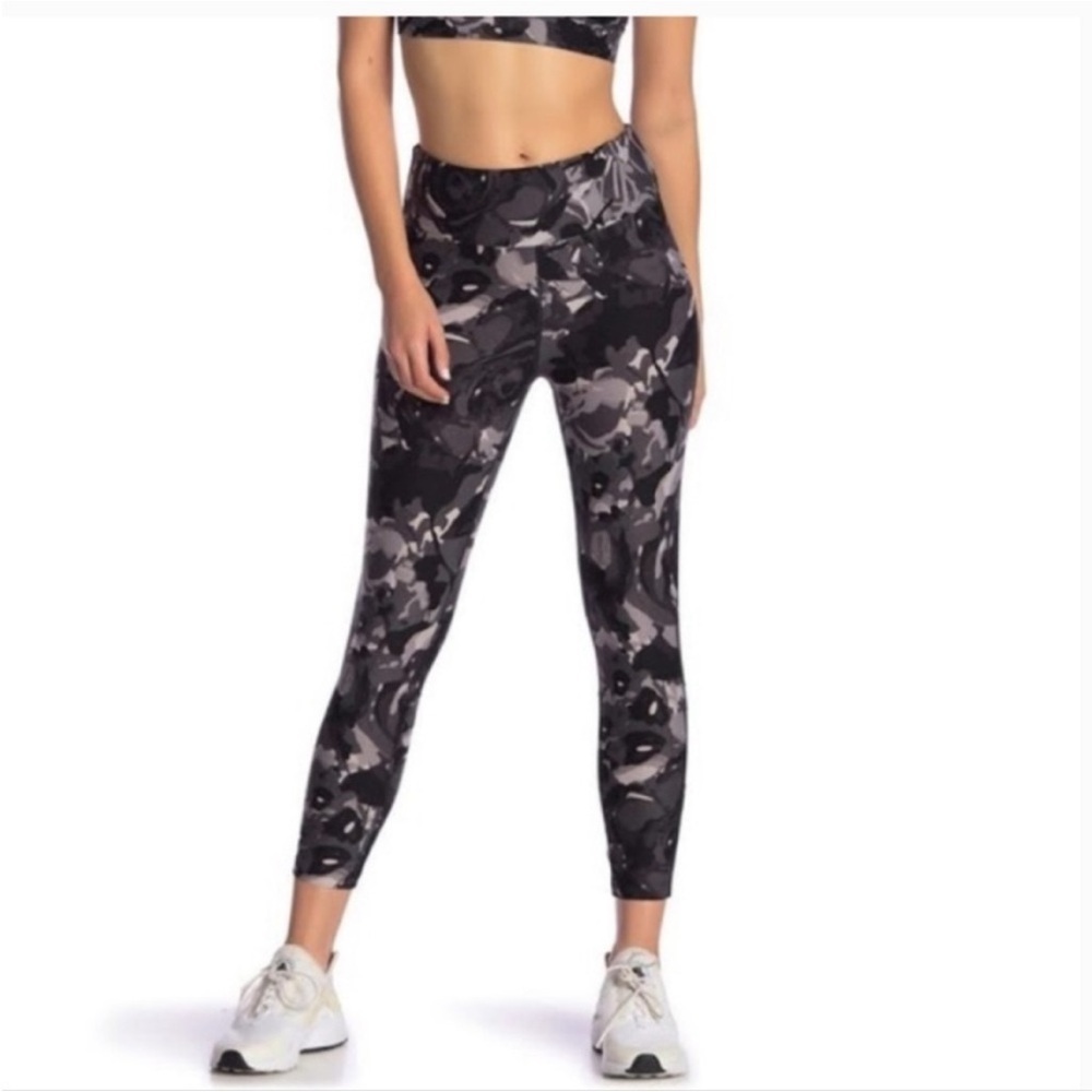 Donna Karan Active Leggings Crop Capri Length Lace Up Abstract Floral Camo Large